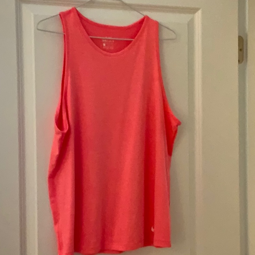 Nike Dri-Fit Scoop Neck Sleeveless Top
